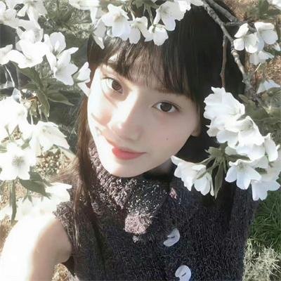 在这里